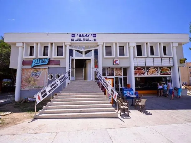 Relax Rooms - Image 1