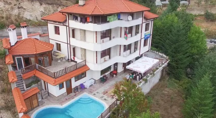 Guesthouse Oasis - Image 1
