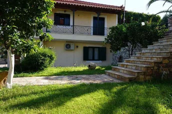 Elaia Houses - Image 1