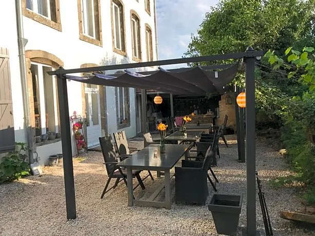 Chateau Melay - Image 1