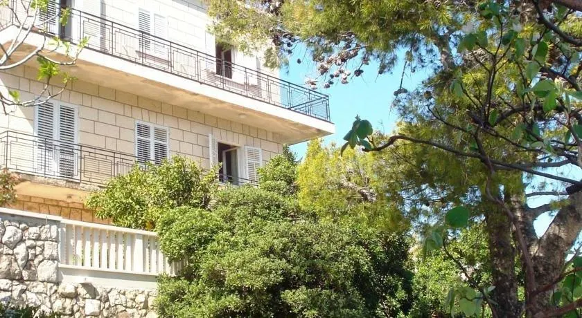 Guest House Radovic - Image 1