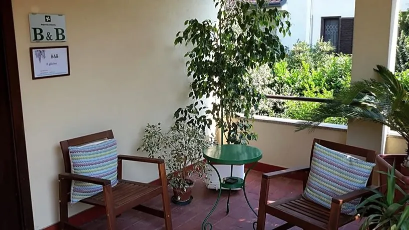 B&B Il Glicine Di Basiglio - Image 1