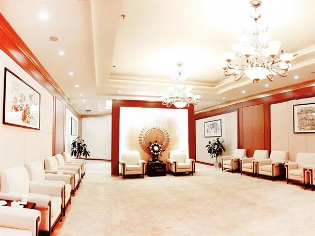 Grand Bayview Hotel Ningbo - Image 1