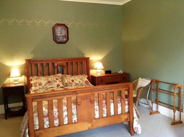 Huon Valley Bed & Breakfast - Image 1