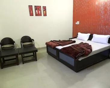 Airport Hotel Raj Residency - Image 1