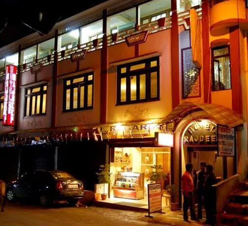 Hotel Rajdeep - Image 1