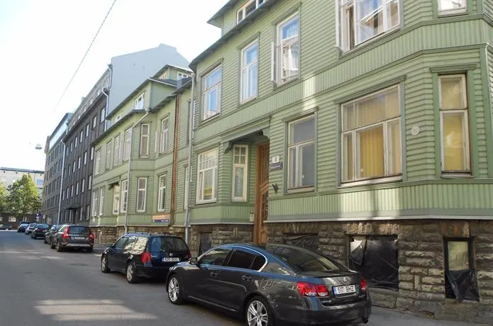 Helax Guesthouse - Image 1