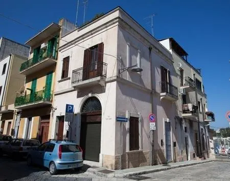 B&B Borgo Antico - Image 1