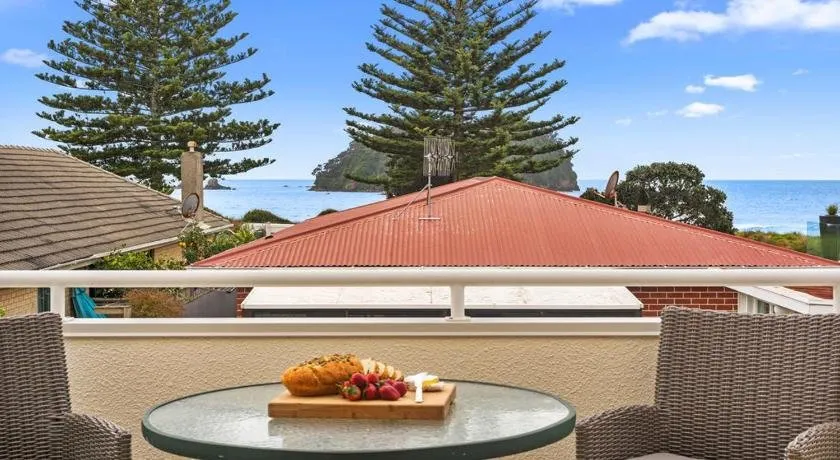 Central at the Mount - Mount Maunganui Holiday Home - Image 1
