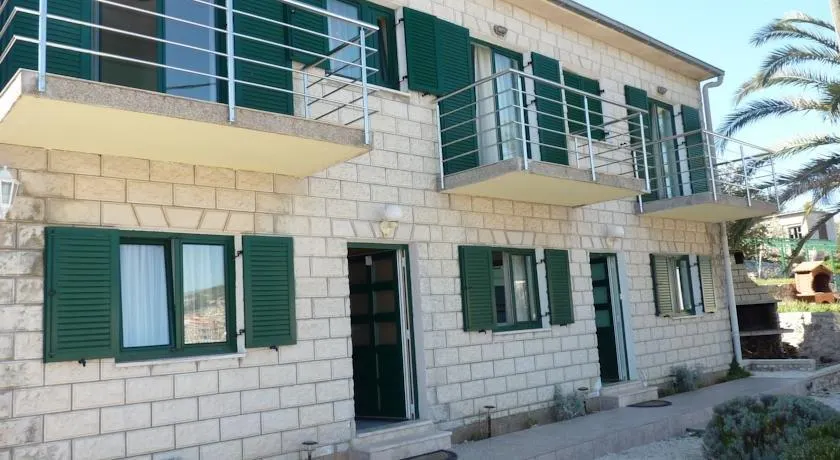 Apartments Marina - Image 1