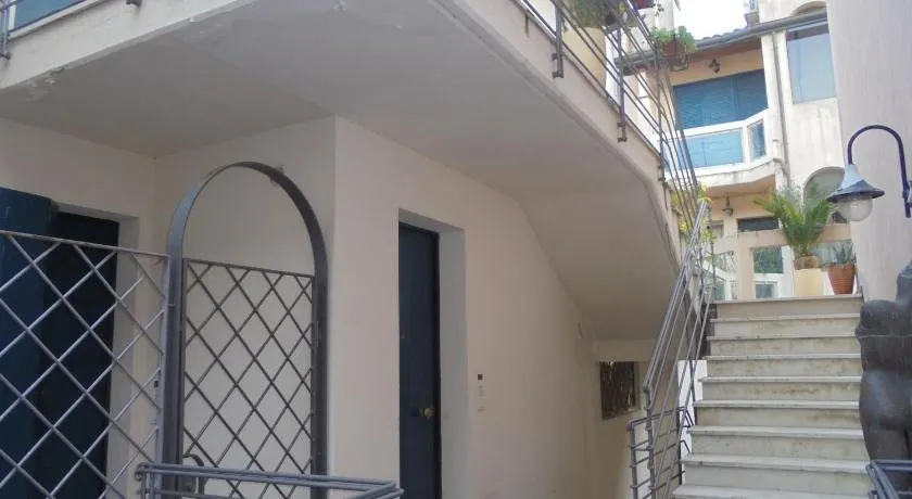 Bilocale centro storico - Image 1