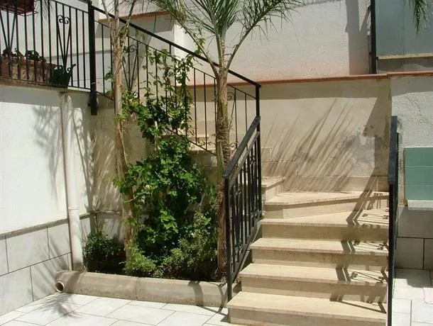 Villa a mare - Image 1