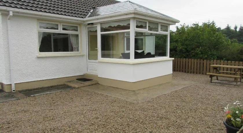 Birdies Cottage Gweedore - Image 1
