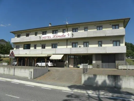 Hotel Linda - Image 1