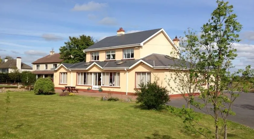 Castlegrove House - Image 1