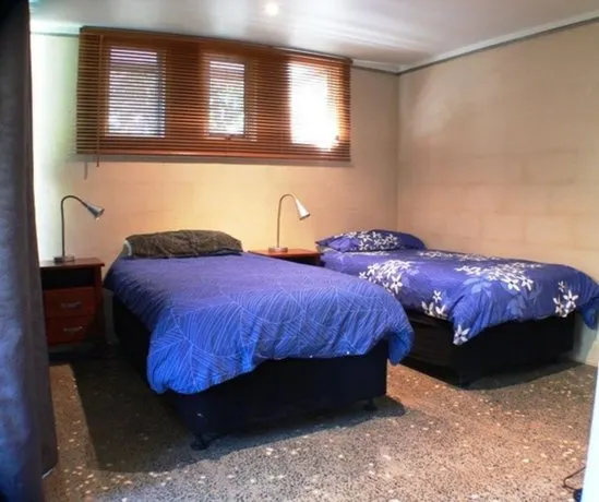 Stradbroke Sunset - Image 1