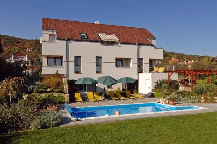 Panorama Apartman - Image 1