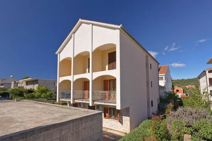 Apartments Plenkovic - Image 1