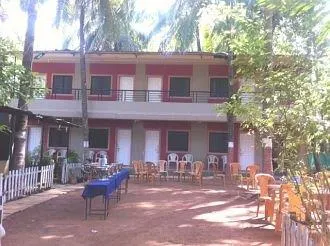 Rainbow Cottages - Image 1