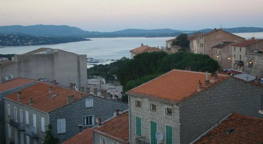 Appartement Citavecchia - Image 1