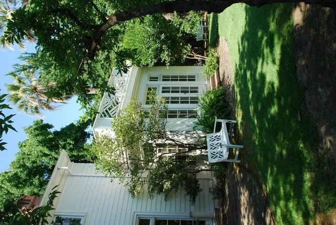 Bear Creek Inn - Image 1