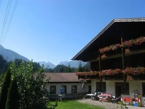 Biberhof Apartments & Camping - Image 1