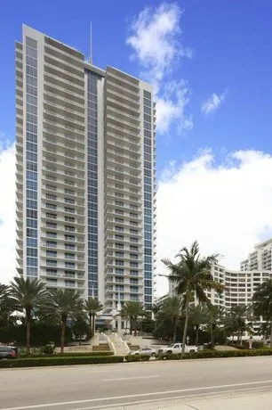 Ocean Palms Luxury Beachfront Suites Hollywood - Image 1