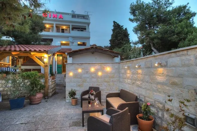 Gina Bed & Breakfast - Image 1