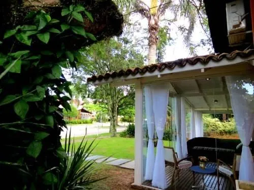 Little Hostel Jurere Internacional - Image 1