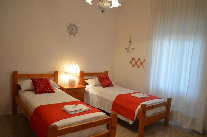 Casa Vacanze Mare Azzurro Torre San Giovanni - Image 1