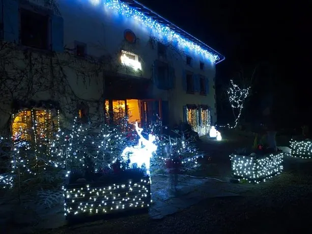 Auberge De La Charriole - Image 1
