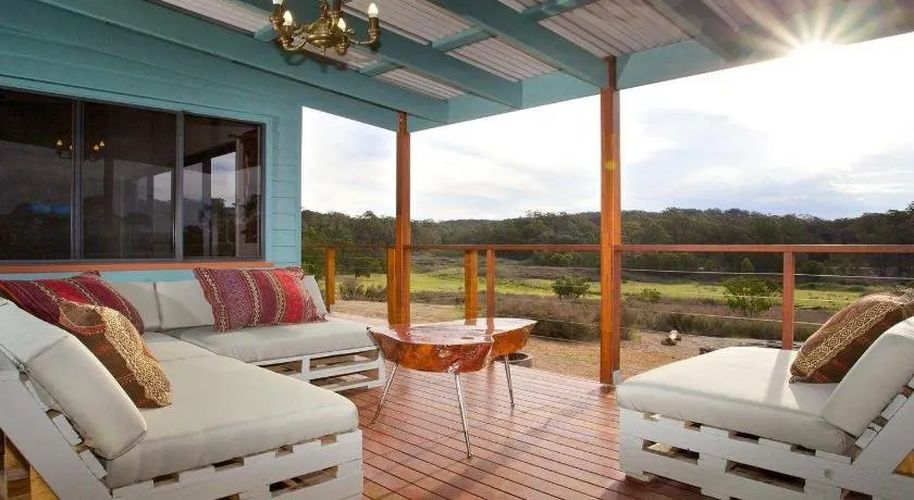 Tea Tree Hollow - Image 1