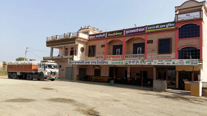 Hotel Karnavati Restaurant - Image 1