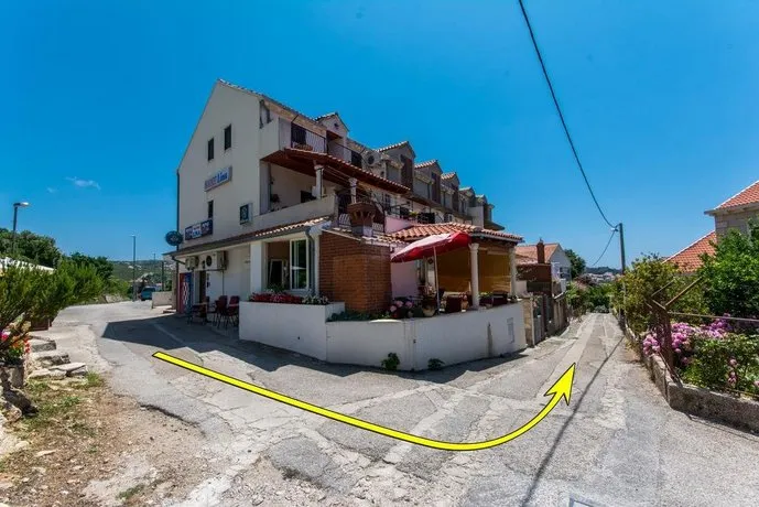 Apartments Siljug - Image 1