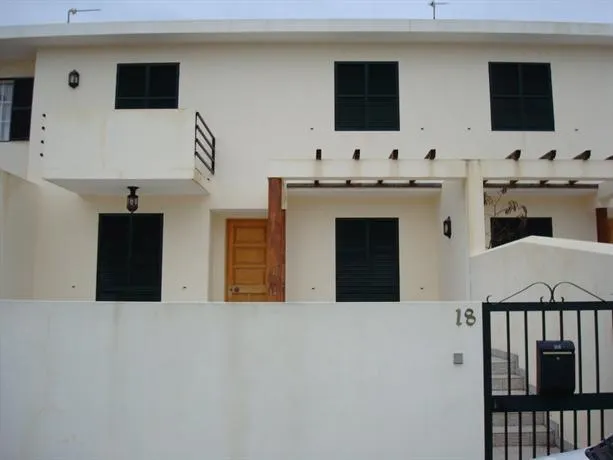 Lanui Porto Santo Beach House Villa - Image 1