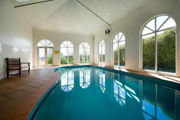 Accourt Villa - Image 1