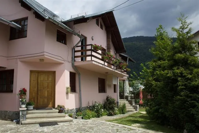 Pensiunea Indra Sinaia - Image 1