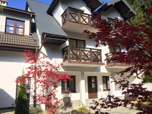 Gosciniec - Image 1