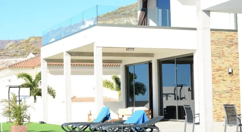 Villa Jazz - Image 1
