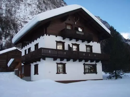Pension Haus Alm-Casino - Image 1