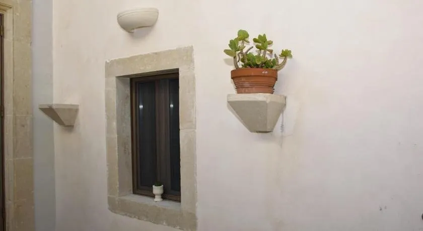 BRAYHOUSE - Image 1