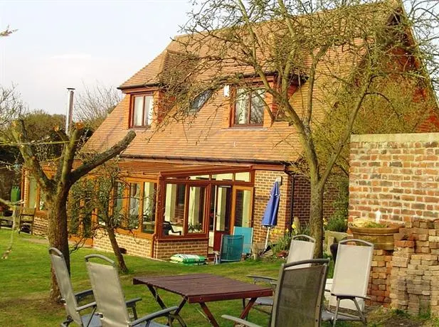 Styles Cottage Holidays - Image 1