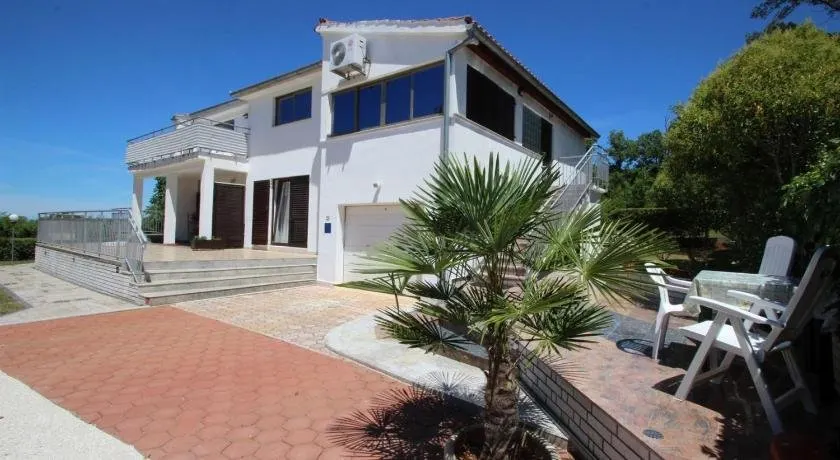 Apartments Kadum 25 - Image 1