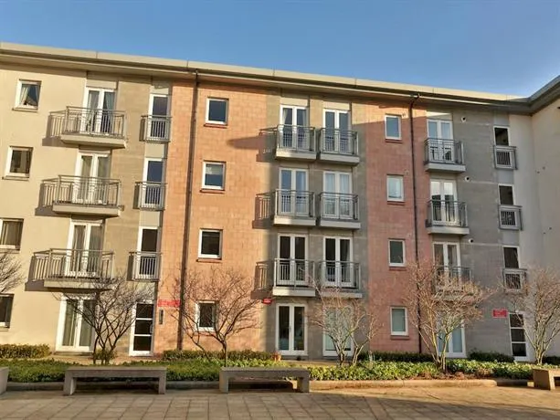Virtue Apartments - West End - Image 1