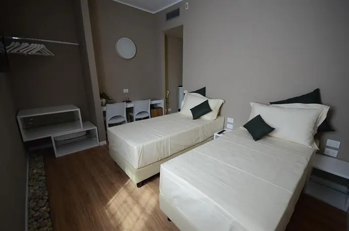 2Rooms Bed & Basta - Image 1