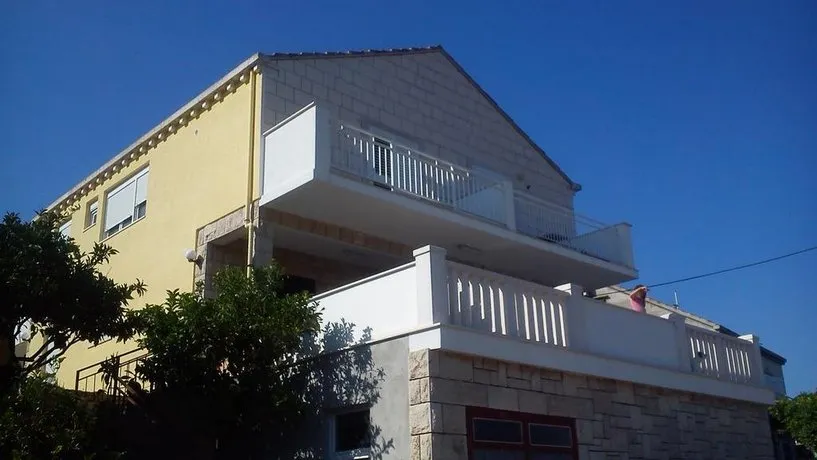 Apartment Metka - Image 1