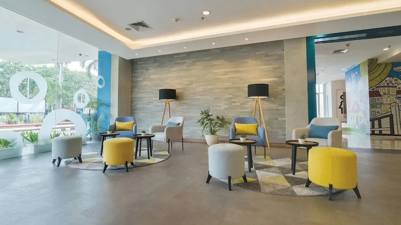 THE BnB Jakarta Kelapa Gading - Image 1