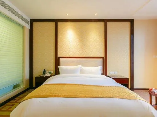 Longxi International Hotel - Image 1