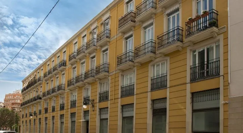 Friendly Rentals Nyman - Image 1