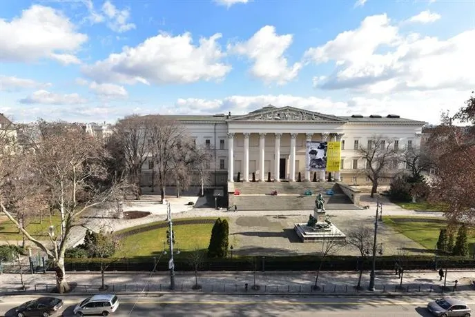 Innercity Museum - Image 1